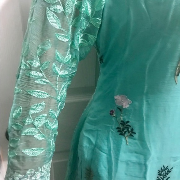 Blue georgette dress with third work - Picture 2 of 2